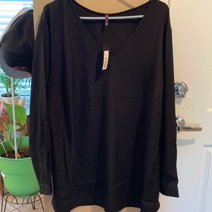 NWOT Black Button Sleeve Top 3X